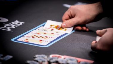Poker tells: 5 preguntas respondidas sobre los poker tells